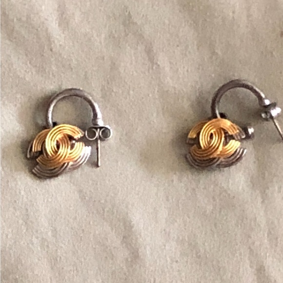 Chanel vintage double cc earring - Picture 1 of 6